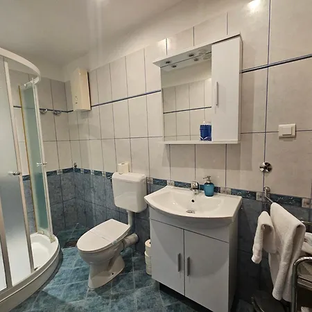 Star Apartment