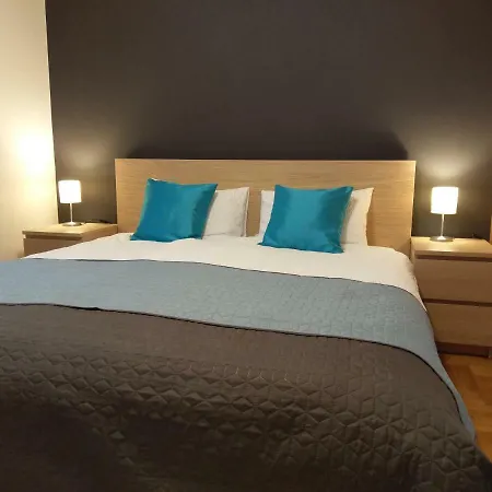 Star Apartment